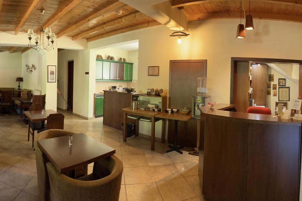 Guesthouse Teloni فيتينا المظهر الخارجي الصورة
