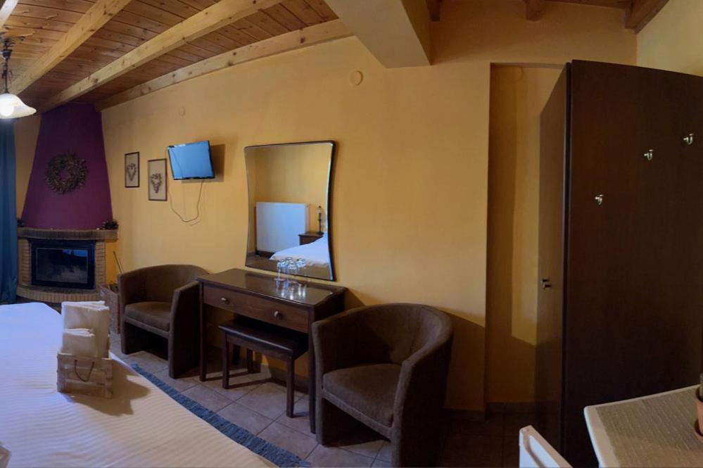 Guesthouse Teloni فيتينا المظهر الخارجي الصورة